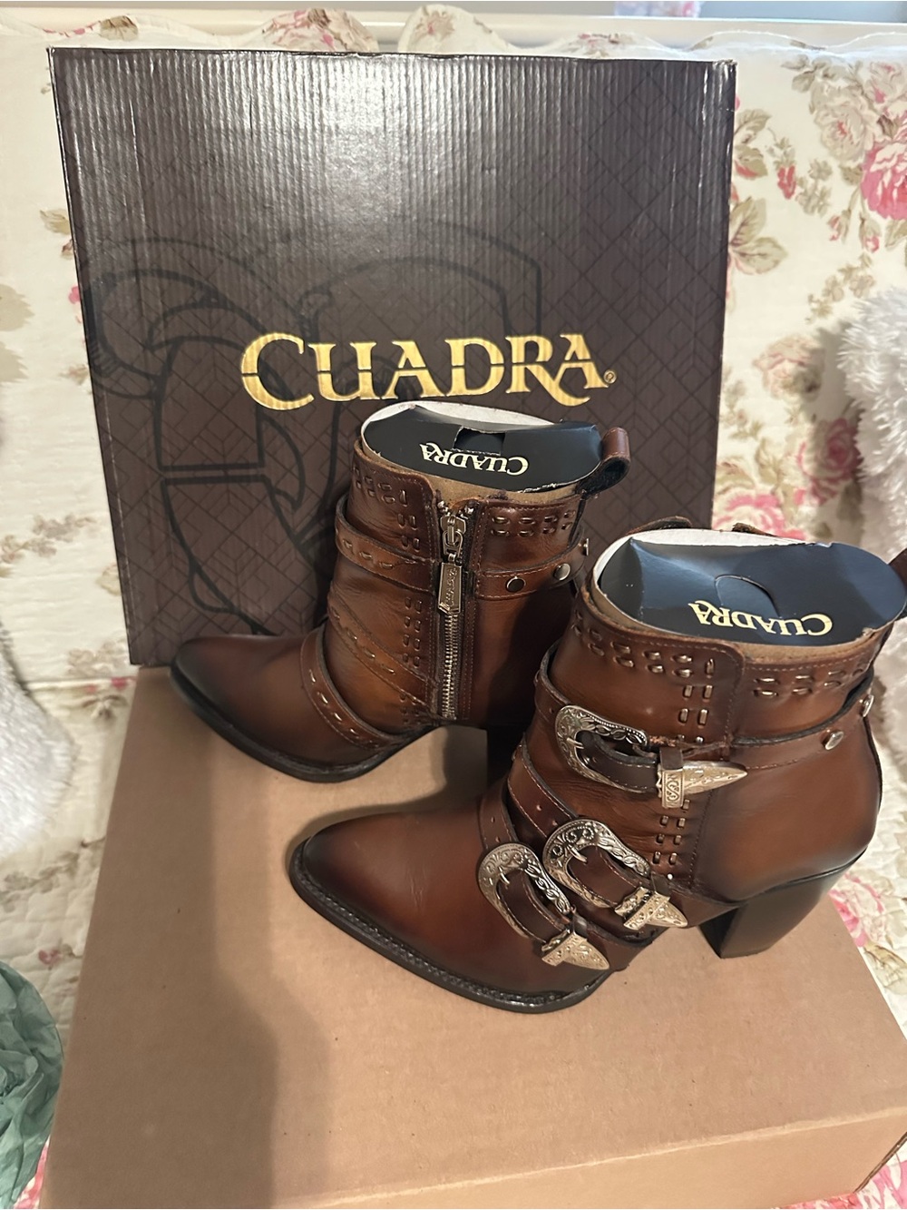 Cuadra Brown Leather Buckle Ankle Boots